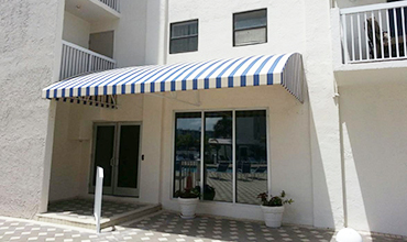 Residential Entryway and Porte Cocheres Stripe Awning